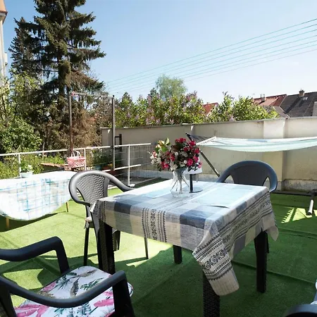 Apartament Extoll *