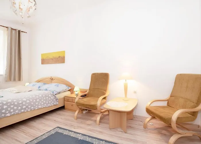 Apartment Extoll *